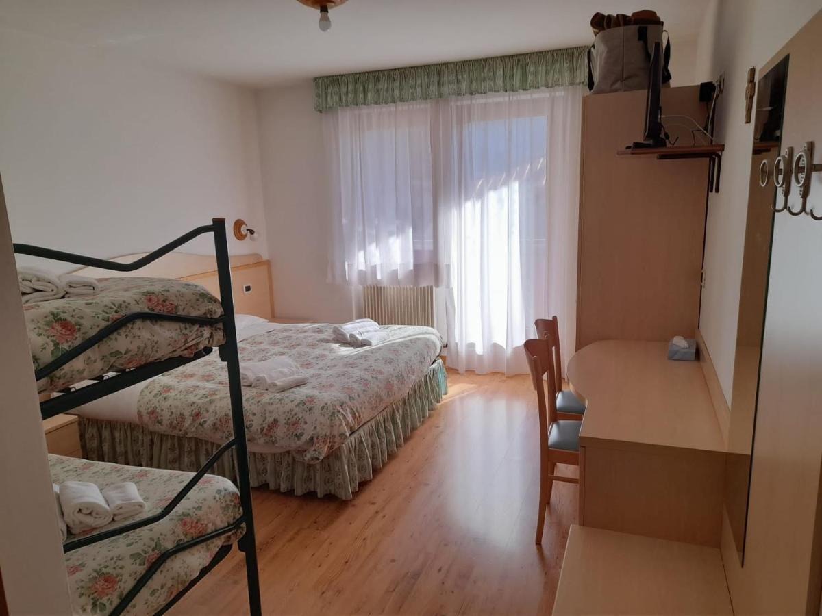 Hotel Garni B&B Maffei Пинцоло Экстерьер фото