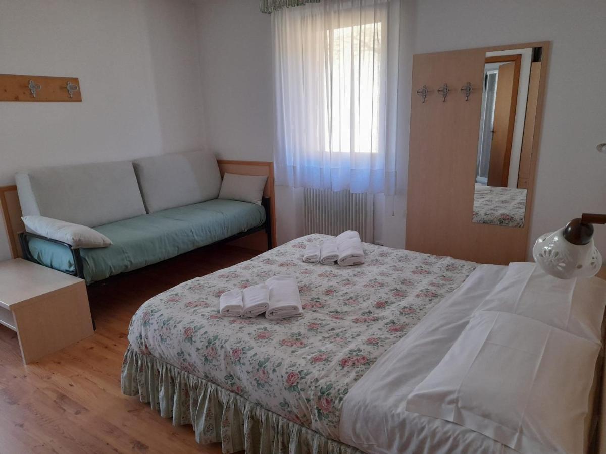 Hotel Garni B&B Maffei Пинцоло Экстерьер фото