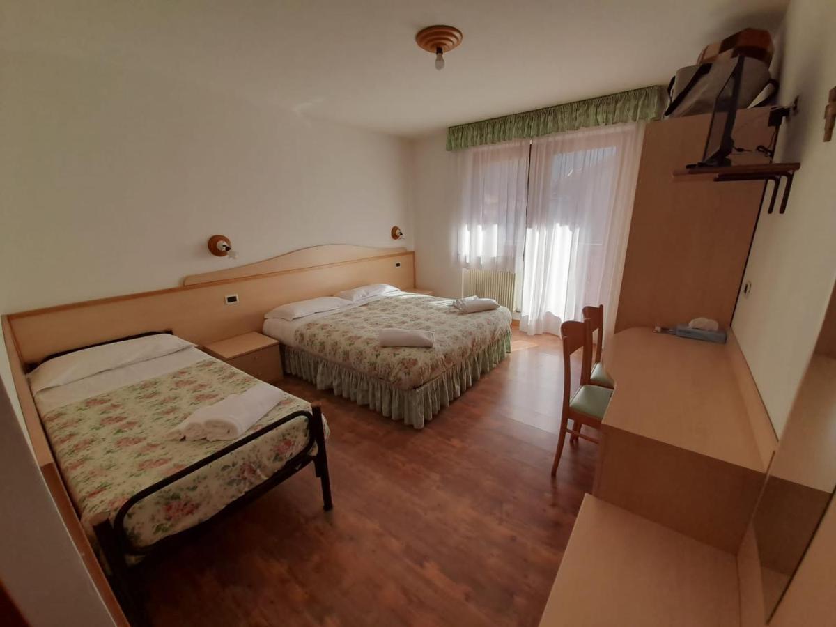 Hotel Garni B&B Maffei Пинцоло Экстерьер фото